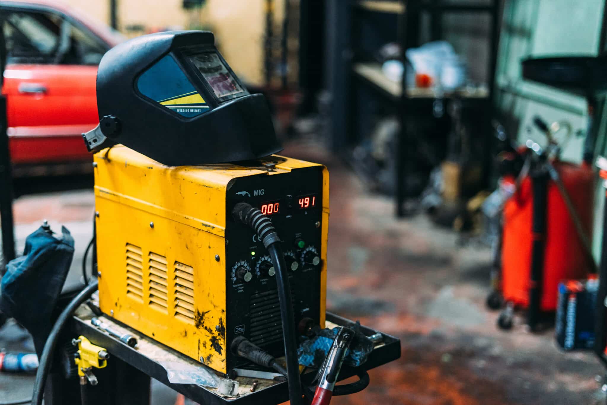 Welding Current and Voltage: How They Work and How They Affect Weld Quality