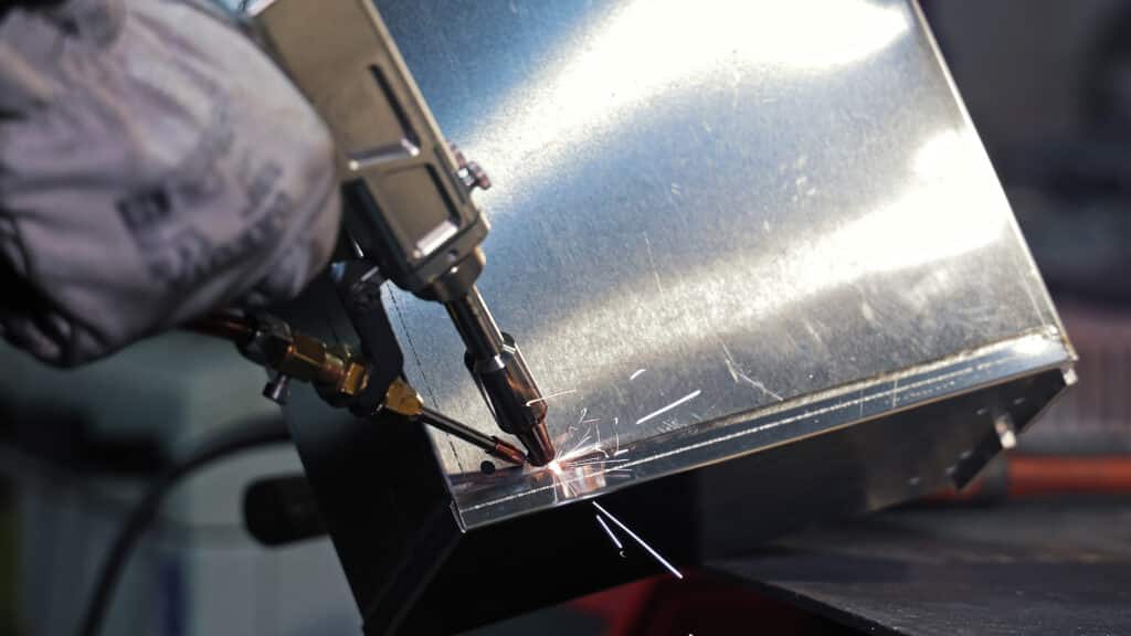What are spot welds? Types of spot welds and use cases